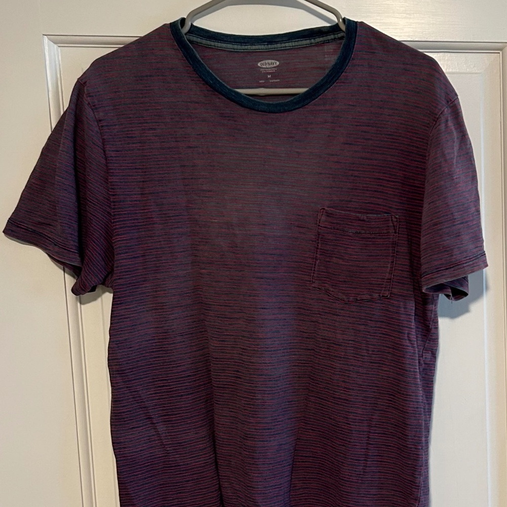 Striped Old Navy T-shirt